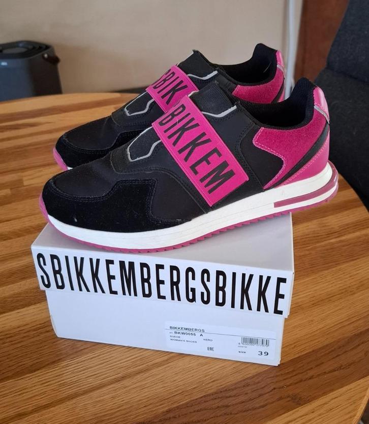 SNEAKER nieuw Bikkembergs maat 39 in doos!!, Kleding | Heren, Schoenen, Nieuw, Sneakers of Gympen, Overige kleuren, Ophalen of Verzenden