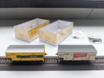 BRAWA goederenwagens 48294 en 49027., Hobby en Vrije tijd, Modeltreinen | H0, Overige merken, Gelijkstroom, Wagon, Ophalen of Verzenden