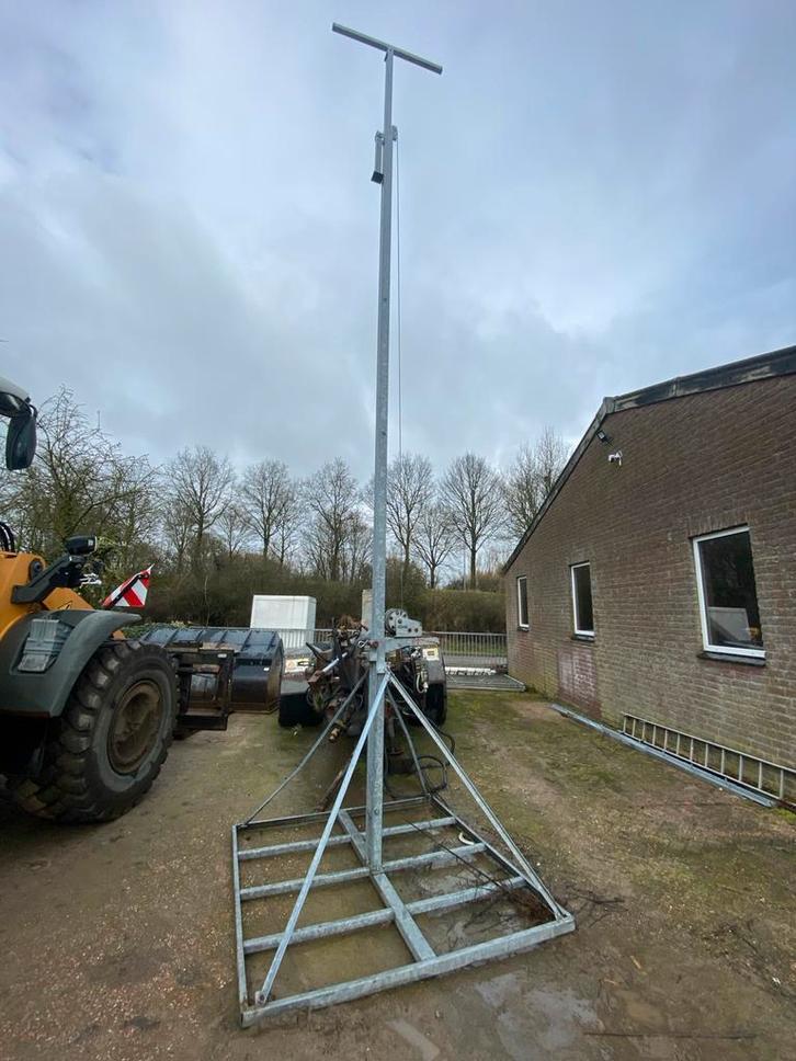 Verlichtingsmast 6-12 meter, Doe-het-zelf en Verbouw, Bouwverlichting, Gebruikt, Overige typen, 200 tot 500 watt, Met statief