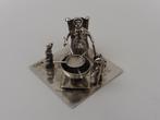 Zilveren miniatuur Kokende vrouw met kinderen           Z114, Antiek en Kunst, Antiek | Goud en Zilver, Ophalen of Verzenden, Zilver