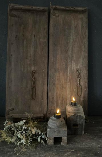 Oud houten ornament/waxinehouder beschikbaar voor biedingen