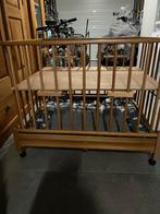 Kinderbox met kleed, verstelbare bodem & wielen, Kinderen en Baby's, Babywiegjes en Ledikanten, Ophalen, Gebruikt, Overige typen