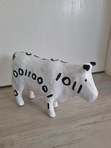 Koe papier maché surprise sinterklaas  beschikbaar voor biedingen