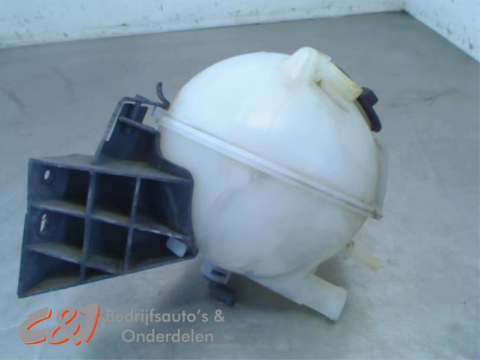 Expansievat van een Mercedes Vito, Auto-onderdelen, Overige Auto-onderdelen, Mercedes-Benz, Gebruikt, 3 maanden garantie, Ophalen of Verzenden