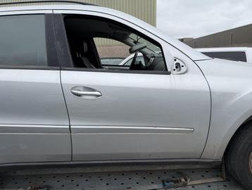 Mercedes-Benz ML W164 portier deur beschikbaar voor biedingen