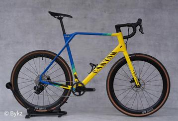 Canyon Inflite CF SL 8 Carbon DT Swiss powermeter Sram Rival beschikbaar voor biedingen