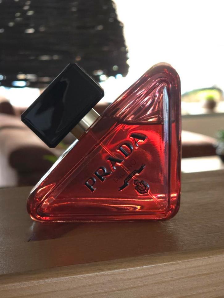 Decant proefje Prada paradoxe radical, Sieraden, Tassen en Uiterlijk, Uiterlijk | Parfum, Nieuw, Ophalen of Verzenden