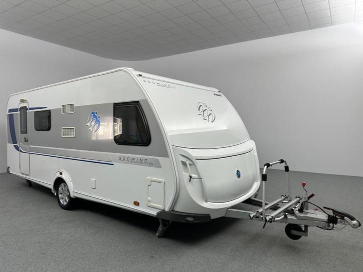 Knaus Sudwind 550 FSK STAPELBED Mover Airco Voortent, Caravans en Kamperen, Caravans, Bedrijf, tot en met 6, Rondzit, Knaus, Dwars-stapelbed