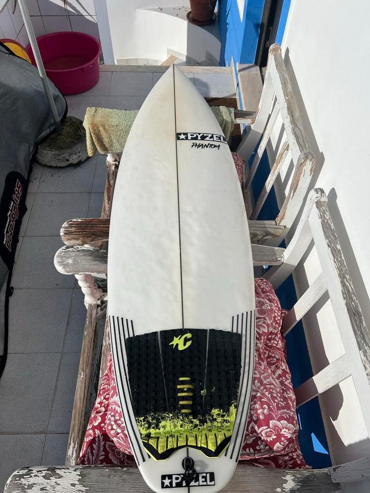 Pyzel Phantom 5”10 30,1 liter, Watersport en Boten, Golfsurfen, Zo goed als nieuw, Shortboard, Met vinnen, Met koord, Ophalen