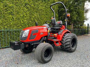 Kioti CX2510 hydrostaat, 4WD, 26pk 1650cc, BIG FOOT! beschikbaar voor biedingen