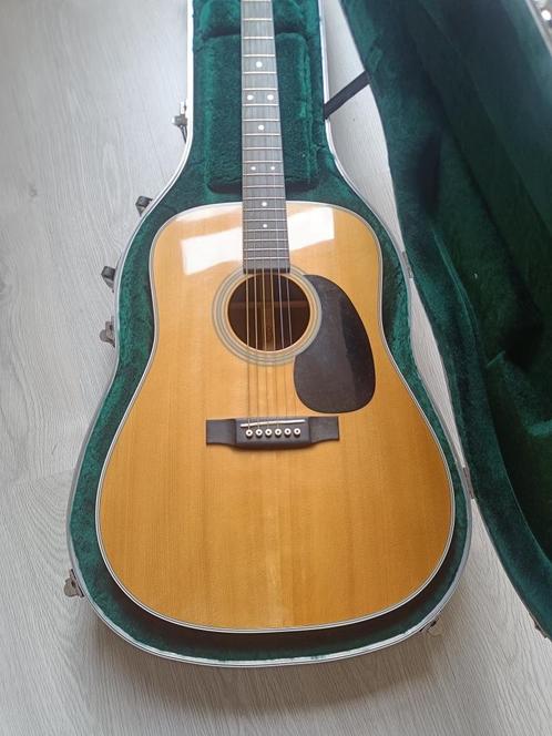 Martin D28, Muziek en Instrumenten, Snaarinstrumenten | Gitaren | Akoestisch, Gebruikt, Western- of Steelstringgitaar, Met koffer