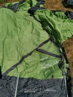 3 persoon tent, WILDEBEAST BASE CAMP WAKYAKORA incompleet, Ophalen of Verzenden, Zo goed als nieuw, Tot en met 3