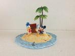 Disney Mickey Donald - beeldje / piraten eiland, Verzamelen, Ophalen, Donald Duck, Zo goed als nieuw, Beeldje of Figuurtje