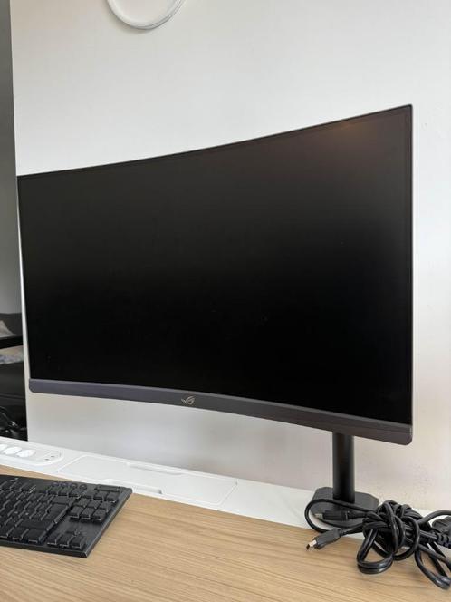 Asus ROG Strix XG27WCS - LCD monitor, Computers en Software, Monitoren, Zo goed als nieuw, 151 t/m 200 Hz, DisplayPort, HDMI, USB-C