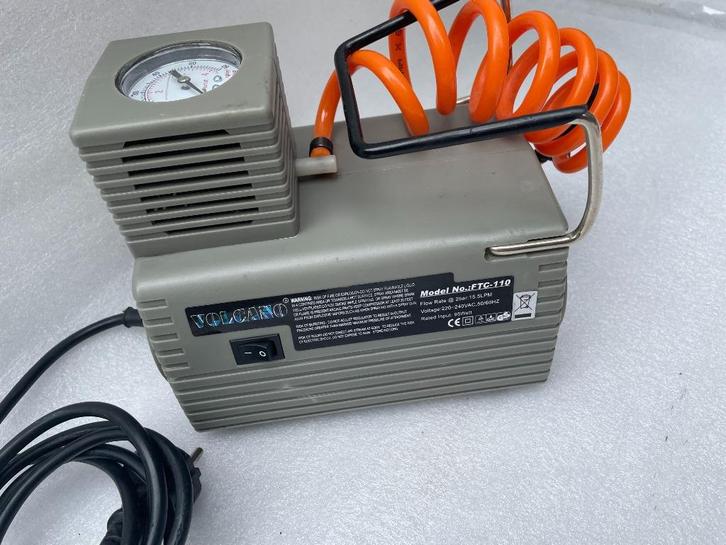 Volcano Mini-compressor FTC-110, Doe-het-zelf en Verbouw, Compressors, Zo goed als nieuw, Minder dan 25 liter, Minder dan 200 liter/min