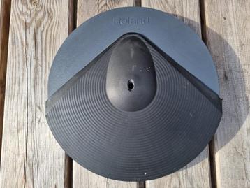 Roland bekkens: CY8 - CY6  beschikbaar voor biedingen