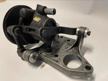 C20XE, C20NE, C20LET massieve dynamo&stuurpomp bussen (CNC) beschikbaar voor biedingen