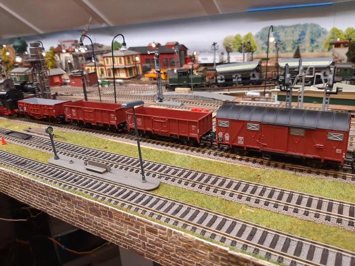 fleischmann Europe wagons, Hobby en Vrije tijd, Modeltreinen | H0, Zo goed als nieuw, Wagon, Gelijkstroom, Fleischmann, Ophalen of Verzenden