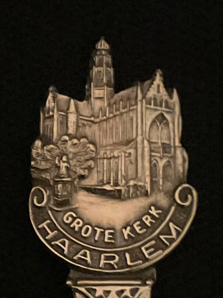 Lepeltje uit Haarlem, Antiek en Kunst, Antiek | Bestek, Ophalen of Verzenden