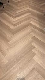 Laminaat leggen  PVC Visgraat legger. Ede veenendaal en rond, Garantie, Vloeren gieten