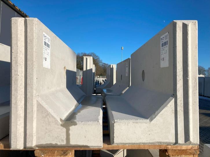 Keerwanden, Sleufsilo, Waterputten, gescheiden afvoer, Doe-het-zelf en Verbouw, Overige Doe-het-zelf en Verbouw, Nieuw, Ophalen of Verzenden