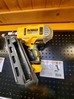 Dewalt accu constructietacker xr 18volt dcn692-xj, Doe-het-zelf en Verbouw, Gereedschap | Overige machines, Ophalen of Verzenden