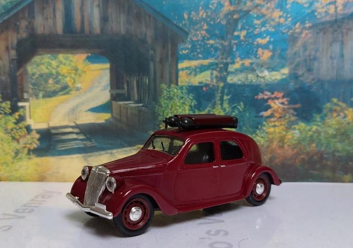 1:43 Lancia Aprilia Tipo 238 Methane 1936; Brumm: R059, Hobby en Vrije tijd, Modelauto's | 1:43, Gebruikt, Auto, Overige merken