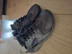 Nike huarache.The shoes are in practically new condition., Kleding | Dames, Schoenen, Ophalen of Verzenden, Zo goed als nieuw