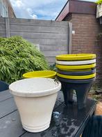 8 bloempotten reling, Ophalen, Gebruikt, Balkon, Rond