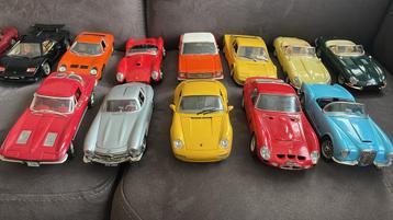 Modelauto's 1:18 - Diverse merken beschikbaar voor biedingen