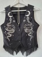 Heel leuk gilet tattooprint snake rock goth nieuw M, Ophalen of Verzenden, Nieuw, Zwart