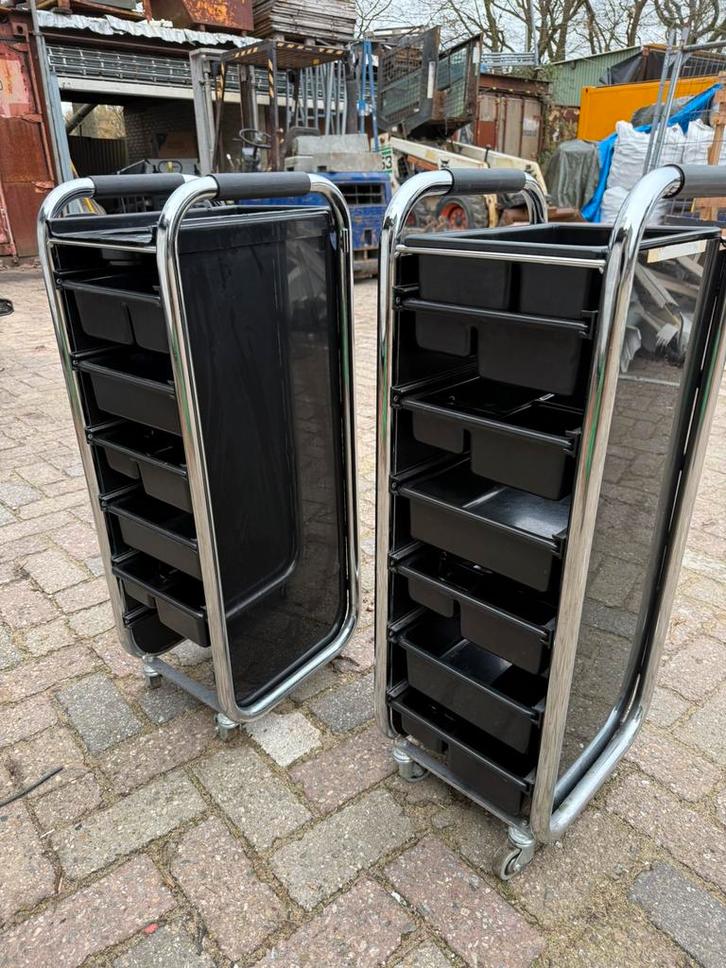 Kappers trolley / werkwagen - Favorite Trolley, Sieraden, Tassen en Uiterlijk, Uiterlijk | Haarverzorging, Zo goed als nieuw, Overige typen
