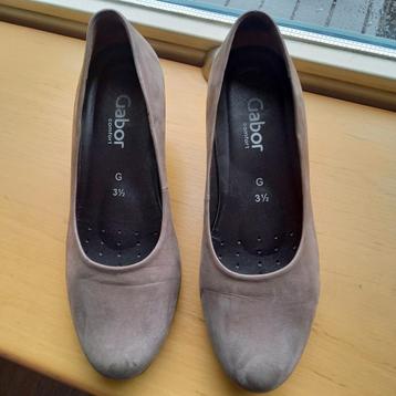 Damespumps Gabor maat 3,5 beschikbaar voor biedingen