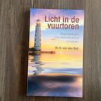 H. van den Belt - Licht in de vuurtoren, Boeken, Ophalen of Verzenden, Zo goed als nieuw, H. van den Belt