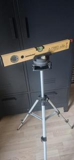 Waterpas met statief laser, Doe-het-zelf en Verbouw, Ophalen of Verzenden, Zo goed als nieuw, Overige meters