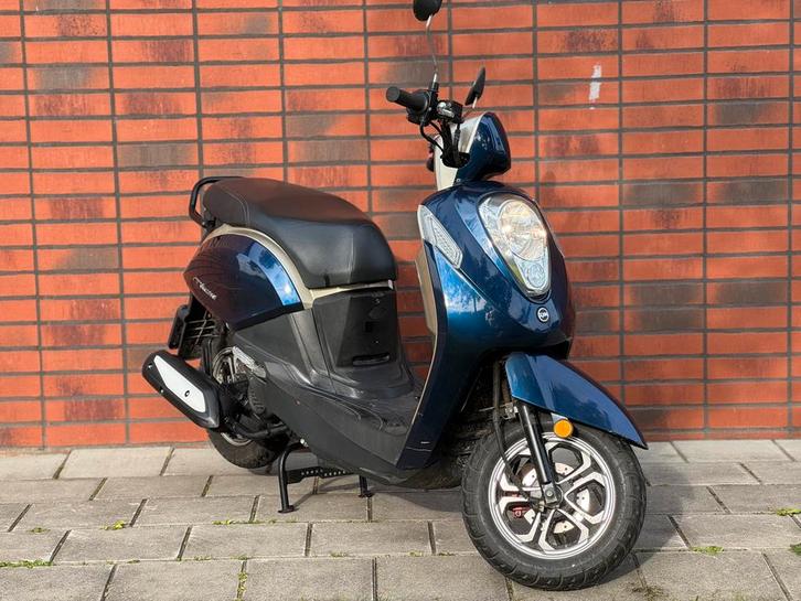 SYM Mio 50i 2019 Retroscooter | 4Takt |, Fietsen en Brommers, Scooters | Overige merken, Zo goed als nieuw, Benzine, Ophalen