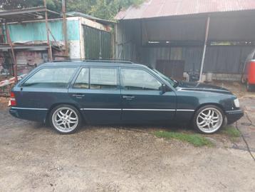 Mercedes-Benz 300 TD Automaat – W124 6-cilinder diesel 1987 beschikbaar voor biedingen