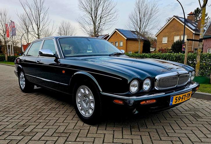 Jaguar XJ Executive 3.2 V8 2000 Groen, Auto's, Jaguar, Particulier, XJ, ABS, Airbags, Airconditioning, Alarm, Centrale vergrendeling