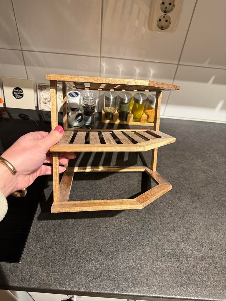 Leuk Keukenrekje voor Kruidenpotjes, Huis en Inrichting, Keuken | Keukenbenodigdheden, Ophalen, Gebruikt