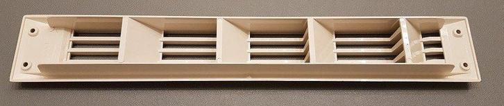 1494F1 Attwood ventilatierooster kunststof 435x55 mm € 15,95, Watersport en Boten, Accessoires en Onderhoud, Nieuw, Motor en Techniek