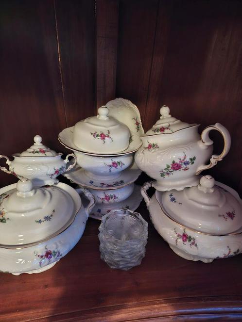 Poland servies, Huis en Inrichting, Keuken | Servies, Zo goed als nieuw, Compleet servies, Overige stijlen, Porselein, Ophalen