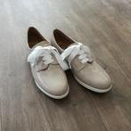 NIEUW lakschoenen mt. 39, Kleding | Dames, Schoenen, Blue Box, Schoenen met lage hakken, Beige, Nieuw