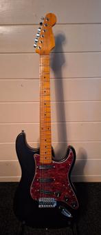 Custom made Stratocaster (Hot-Rails + Flamed maple hals), Ophalen of Verzenden, Zo goed als nieuw, Solid body, Overige merken