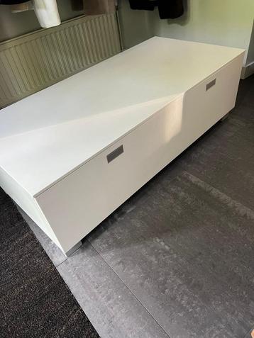 TV meubel / onderkast / dressoir met lade beschikbaar voor biedingen