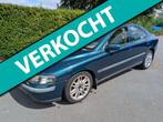 Volvo S60 2.5 T AWD Geartronic automaat 4x4 awd, Automaat, 1556 kg, Stoelverwarming, Gebruikt