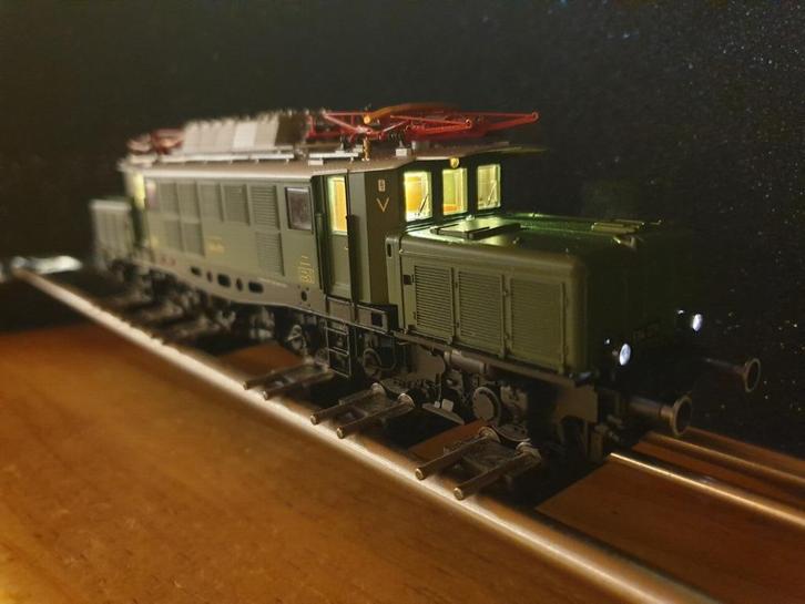 *Éénmalig* Nieuwe Plux22 Roco 43712 E94 Museum edition led, Hobby en Vrije tijd, Modeltreinen | H0, Nieuw, Locomotief, Gelijkstroom
