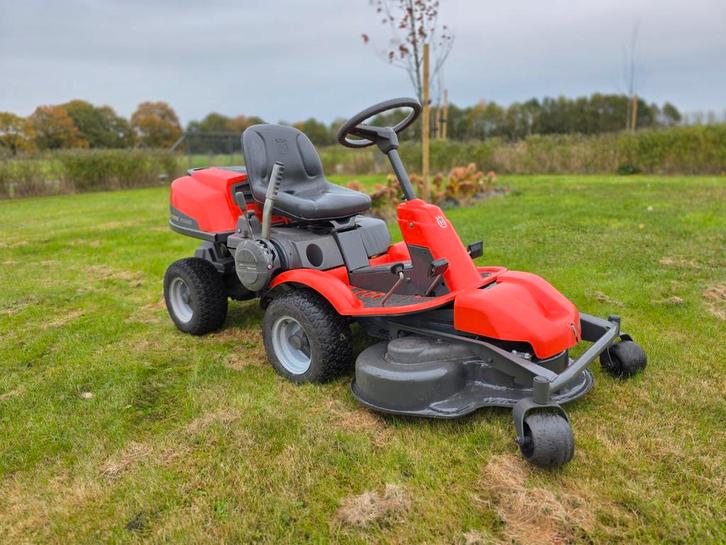 Nette Husqvarna rider r18 AWD frontmaaier., Tuin en Terras, Zitmaaiers, Gebruikt, Ophalen