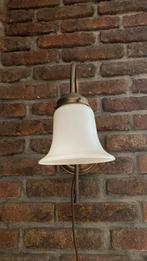 Metalen Wandlampje met Glazen Kelk, vintage/antiek, Huis en Inrichting, Lampen | Wandlampen, Ophalen of Verzenden, Gebruikt, Metaal