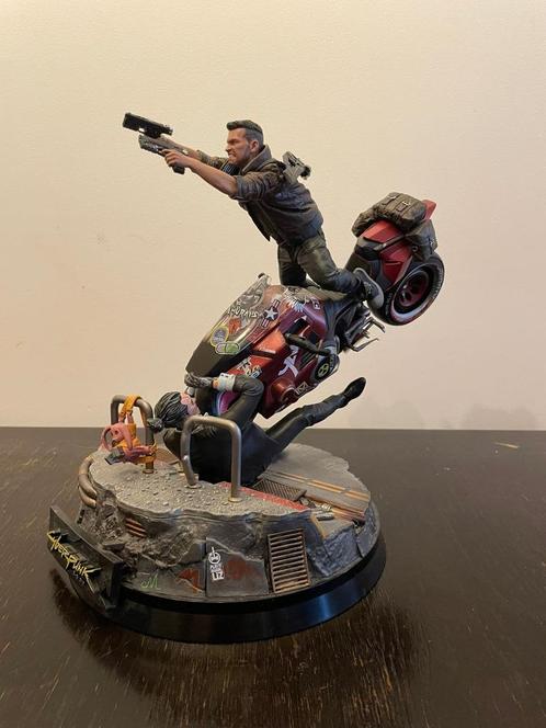 Cyberpunk 2077 Collector’s Edition V Statue – CD Projekt Red, Spelcomputers en Games, Spelcomputers | Overige Accessoires, Zo goed als nieuw