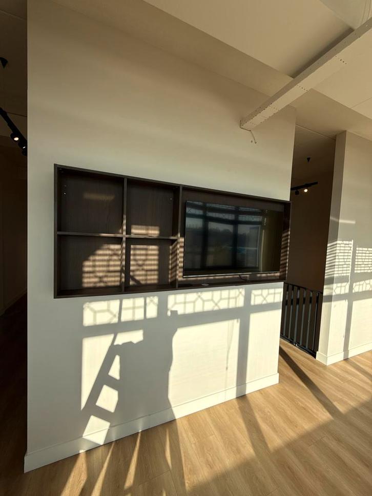 Mooie wandkast met planken, Huis en Inrichting, Kasten | Boekenkasten, Zo goed als nieuw, 150 tot 200 cm, Minder dan 100 cm, 25 tot 50 cm